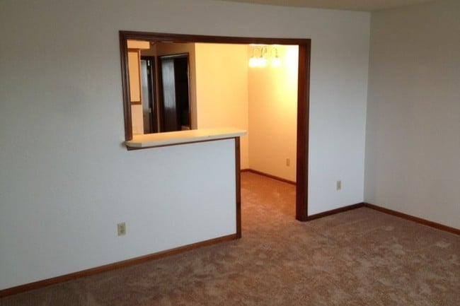 Photo - Hampton Place Apartments