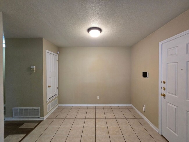 Photo - 3804 Littleleaf Ct Unit 3804 Littleleaf Court - A