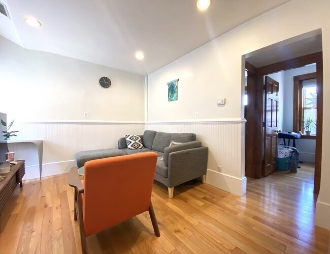 Photo - 9 Revere St Condo Unit 8