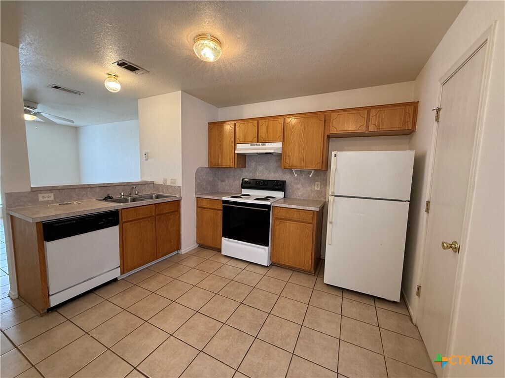 Photo - 4403 Deek Dr