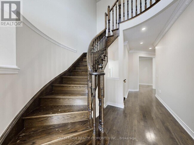 Photo - 224 Aspenwood Dr