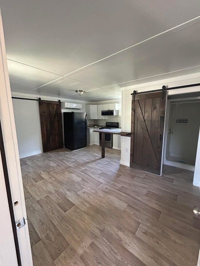 Photo - 10 Maryland Ave Unit 1