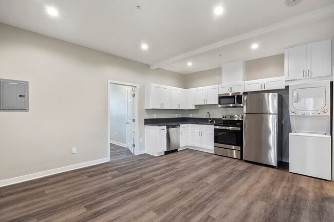 Photo - Arrive at the Retreat