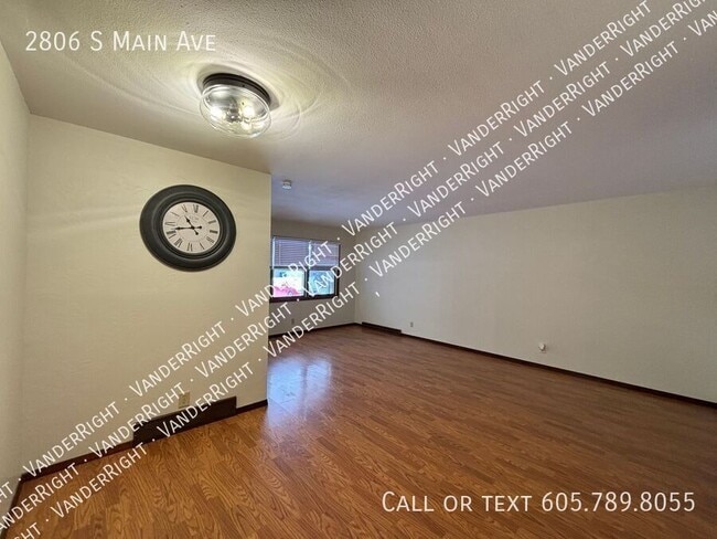 Photo - 2806 S Main Ave