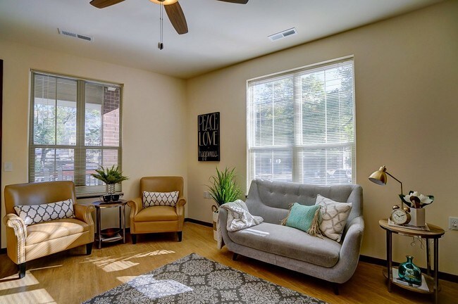 Allen- Living Area