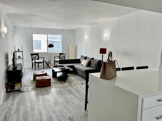 Building Photo - 240 Galen Dr Unit 302