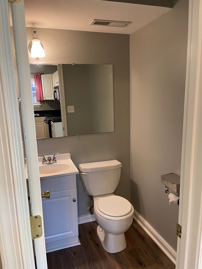 Photo - 2224 Hamway Dr