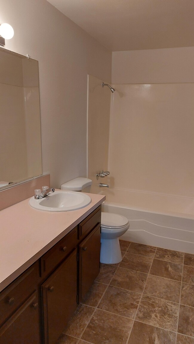 945 N 7th St Rental House Rental in Aumsville, OR