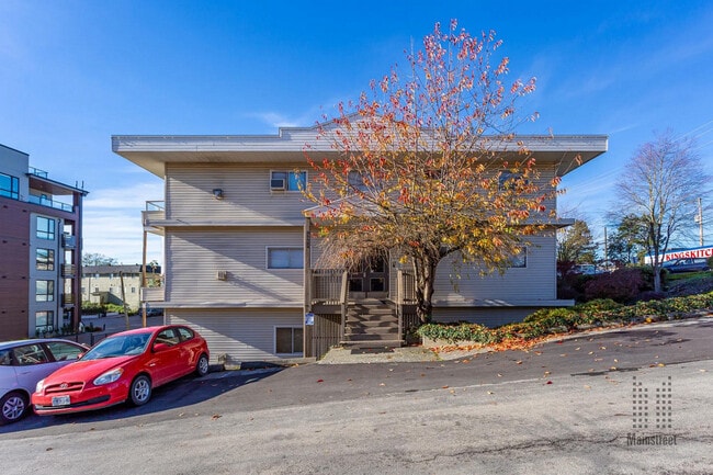 Photo - Maple Ridge Central Apartments