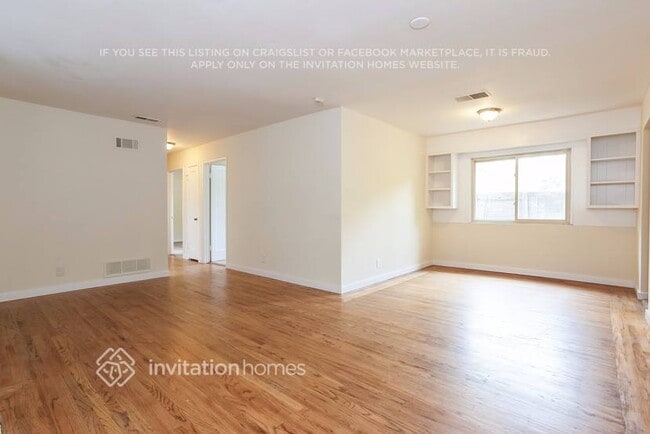 Photo - 1501 Clay St