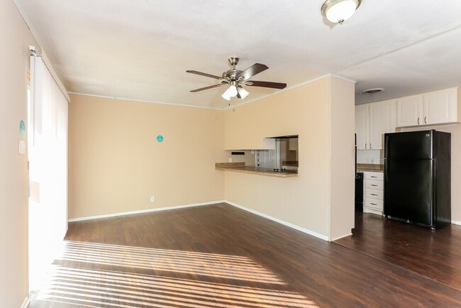 Photo - 6420 Valley Ridge Dr