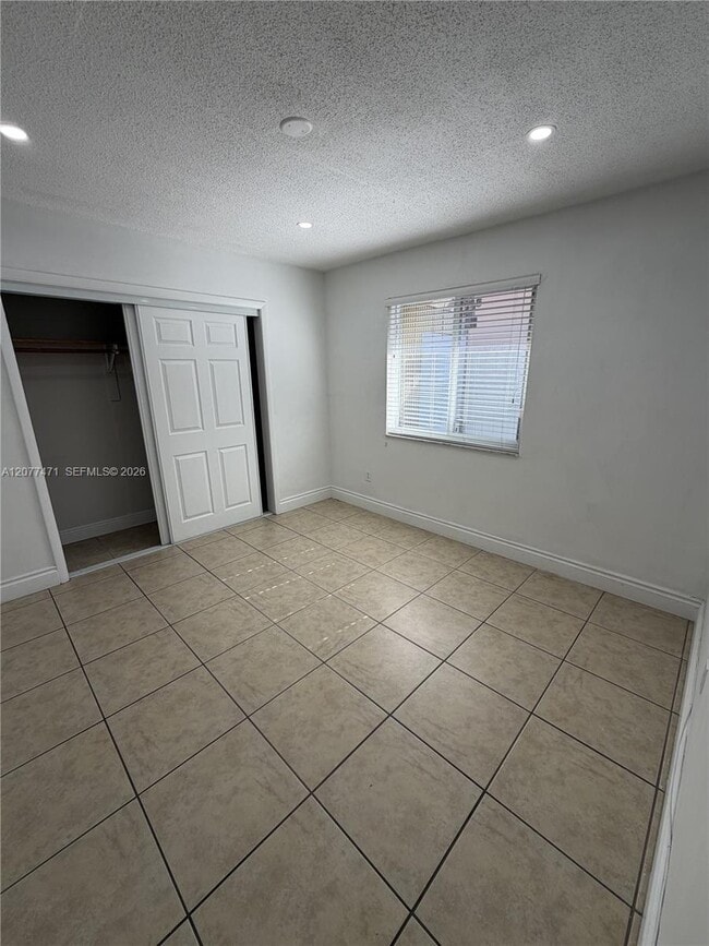 Photo - 8867 SW 25th St