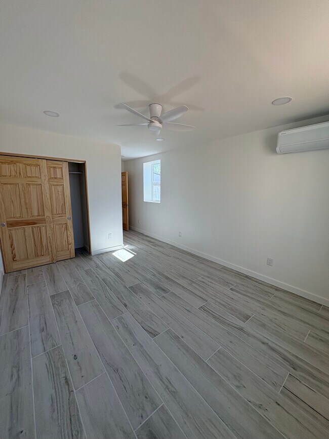 Photo - 1709 Espinacitas St