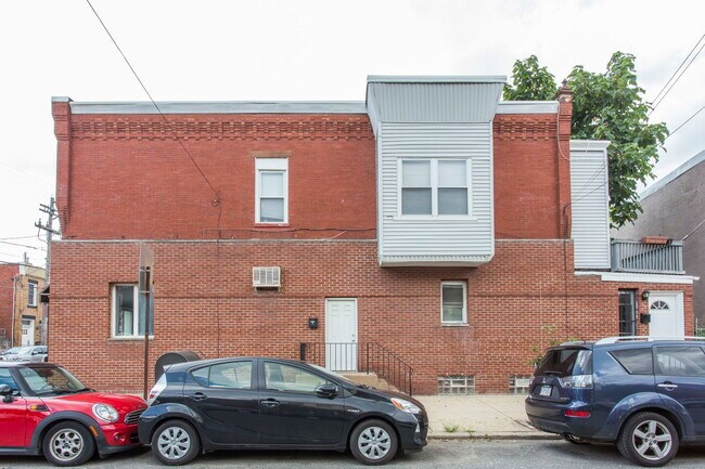 Photo - 2501 Carpenter St