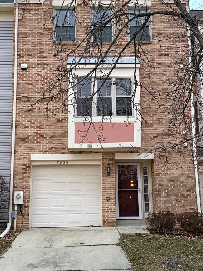 Photo - 9632 Hadleigh Ct