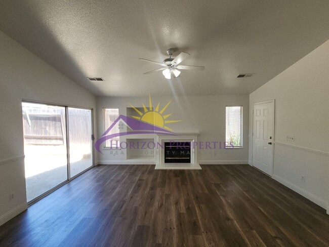 Photo - 8323 Adagio Way