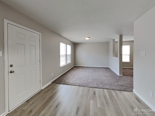 Photo - 2279 Westmere Dr