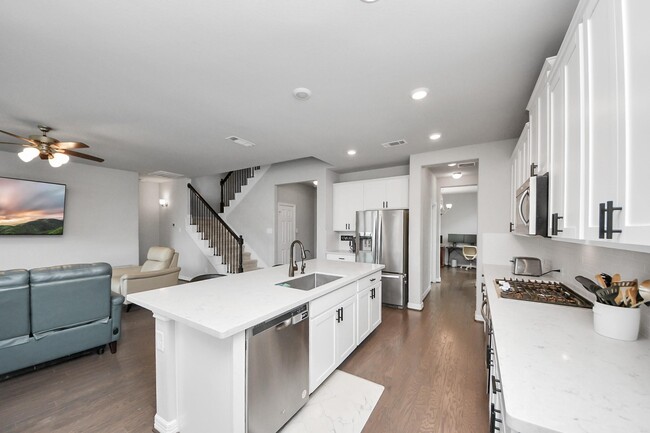 Photo - 183 Solana Point Dr
