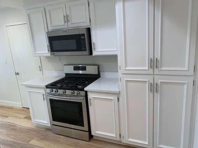 Photo - Pleasanton Valley, Pleasanton, 3 Bd. Retreat, 2 Ba., Near Downtown and Top Schools