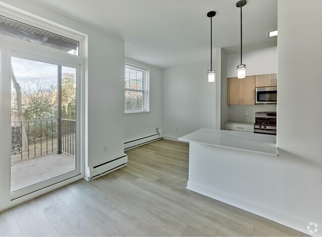Sun Soaked Layouts - Crestwood Rental