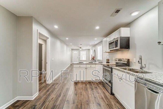 Photo - 662 Courtland St