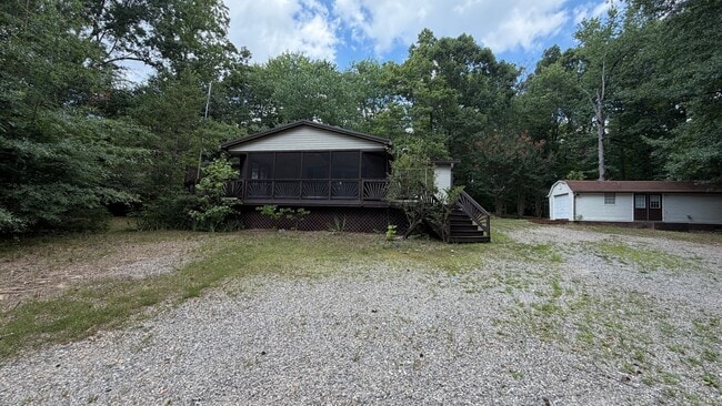 Building Photo - 3 Bedroom Home Now Available!