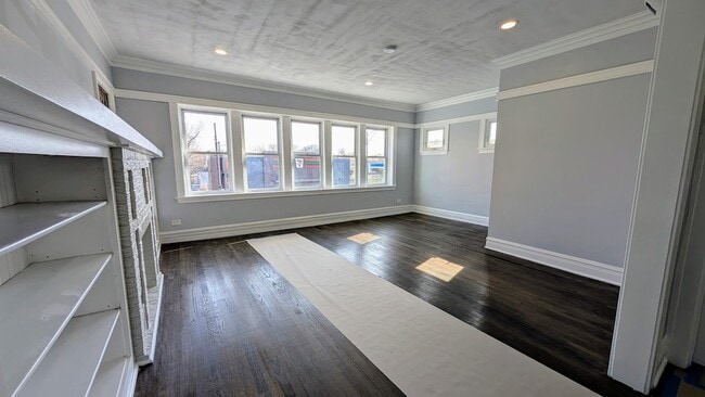 Photo - 5028 W Lawrence Ave Unit 2