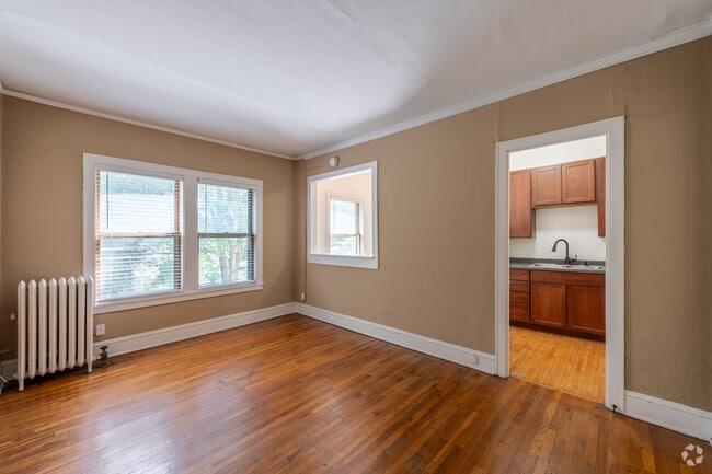 Studio, 1BA - 500SF - Living Room