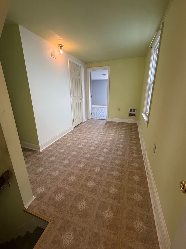 Photo - 745 Fairground Ave