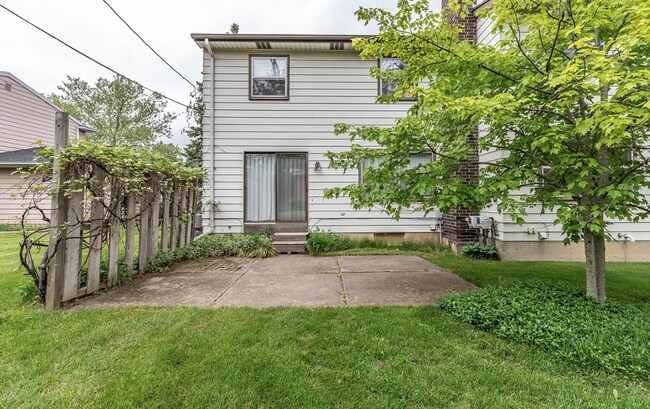 Photo - 601 Woodingham Dr