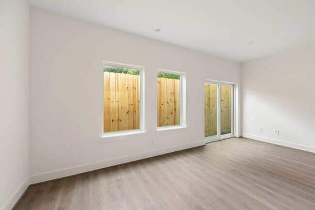 Photo - 829 Paul Quinn St Unidad A