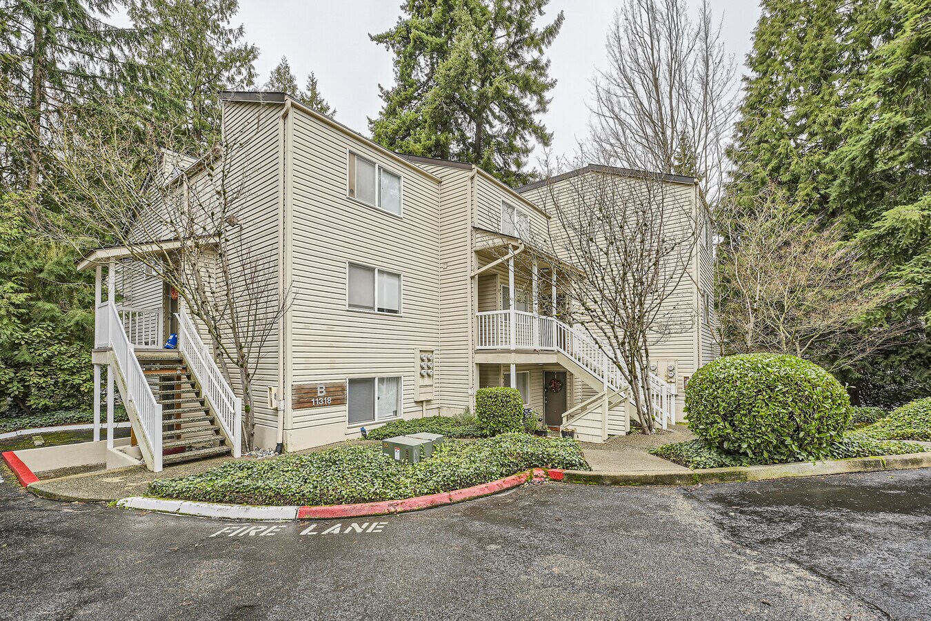 Creekside Place Apartments Kirkland, WA