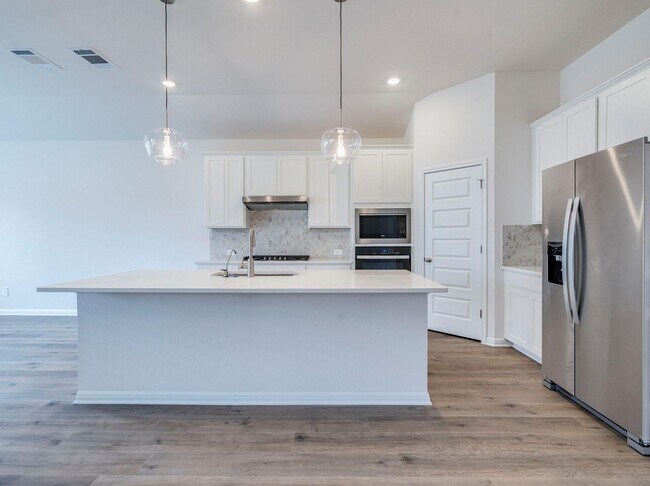 Photo - BRAND-NEW 4 bedroom - Immediate move in!