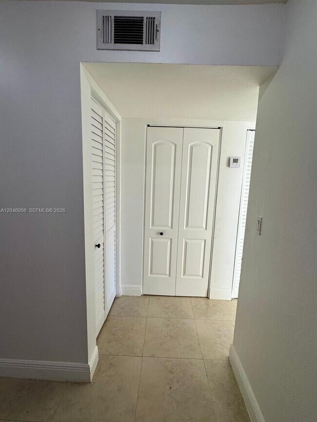 5839 SW 74th Terrace Unit 104