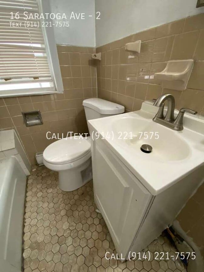 Photo - 16 Saratoga Ave Unit 2