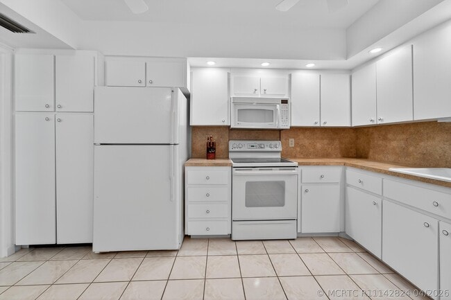 6 Concourse Dr Unit A