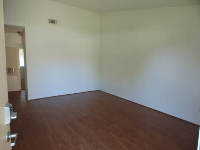 Photo - 3607MR Unit A