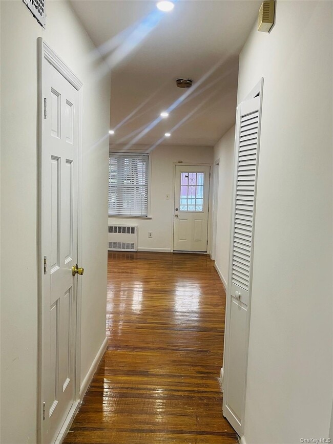 Photo - 1356 E 85th St