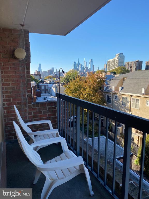 Photo - 200 Lombard St Unit 633