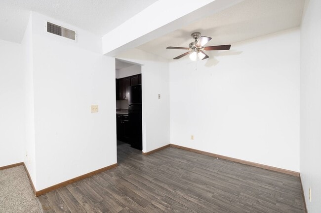 Photo - Windsor Heights Apartments