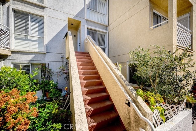 Photo - 116 W Maple St Unit 25