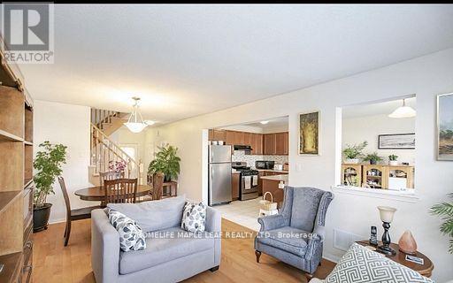Photo - 67 Bleasdale Ave