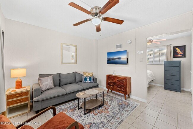 Photo - 211 Circle Dr Unit 1-A