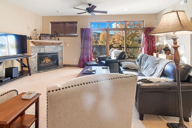 Photo - 44 Linden Ln