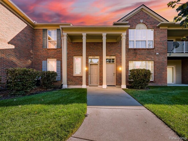Building Photo - 8208 Chesapeake Cir Unit 95