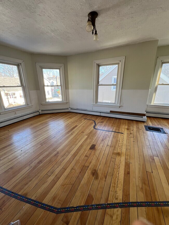 68 Birch St Apartments Biddeford, ME