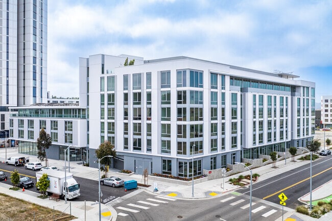 Alt. Exterior