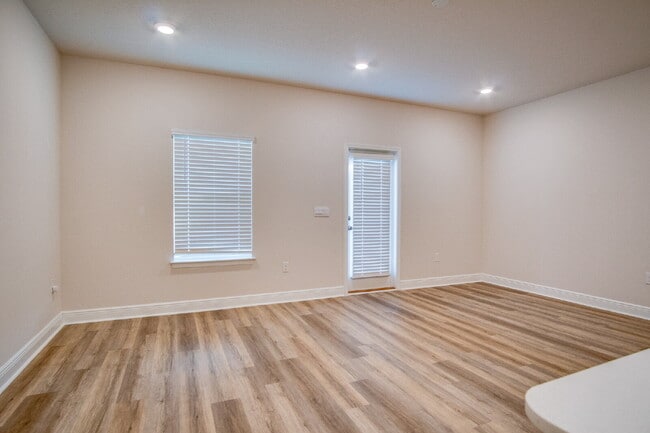 Photo - Gulf Breeze 3BR/2.5BA New Construction Townhome - Special: ½ Off Deposit for Active-Duty Military!