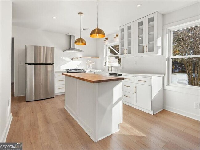 Photo - 3452 Beech Dr