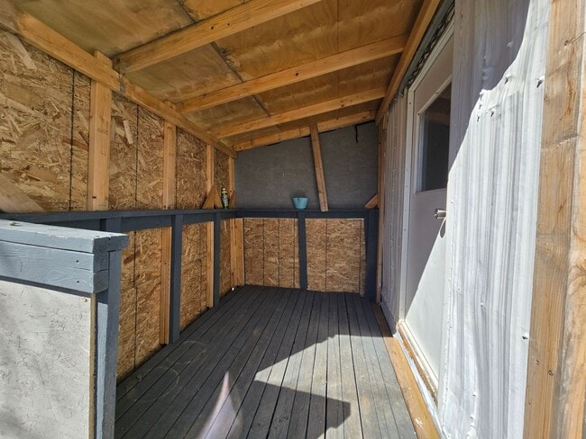 Photo - 2 bed, 1 bath Trailer House